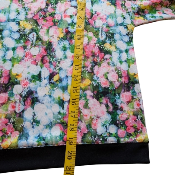 Juicy Couture Sport Top Y2K Athleisure Slouchy Women M Gym Active Comfy Floral - Picture 12 of 12